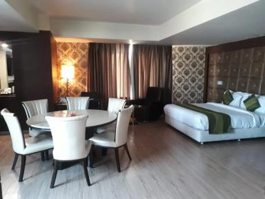 hotel room main image hotel room main image