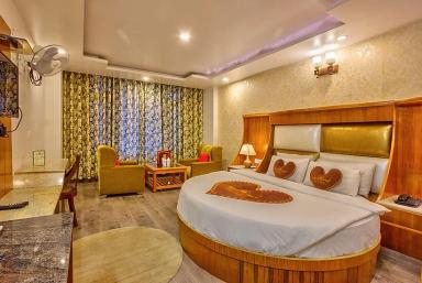 hotel room main image hotel room main image