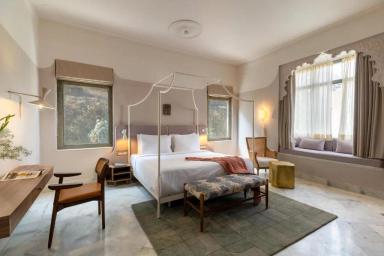 hotel room main image hotel room main image