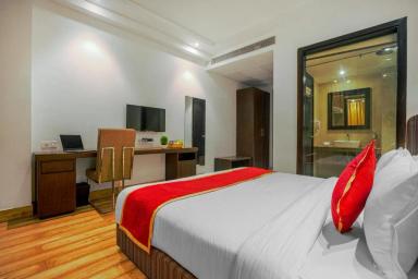 hotel room main image hotel room main image