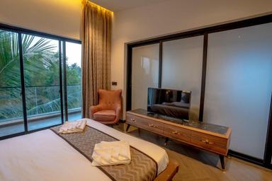 hotel room main image hotel room main image