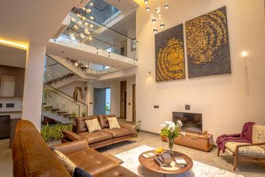 hotel room main image hotel room main image