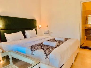 hotel room main image hotel room main image