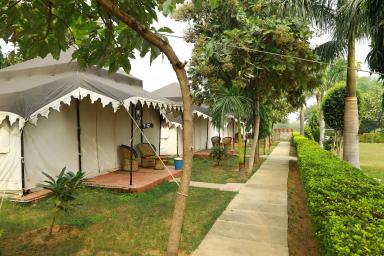 hotel room main image hotel room main image