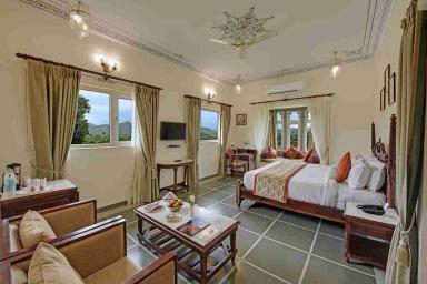 hotel room main image hotel room main image