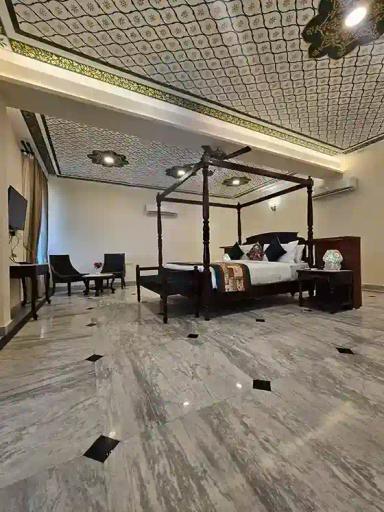 hotel room main image hotel room main image