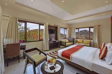 hotel room main image hotel room main image