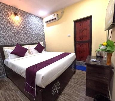 hotel room main image hotel room main image