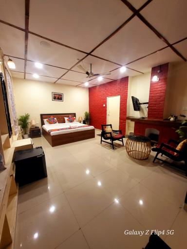 hotel room main image hotel room main image