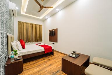 hotel room main image hotel room main image