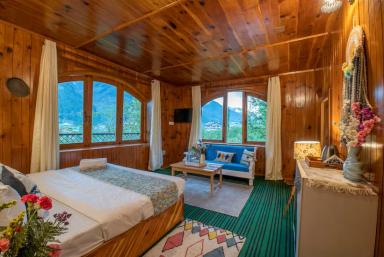 hotel room main image hotel room main image