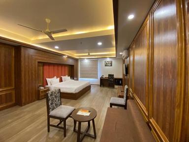 hotel room main image hotel room main image