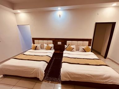 hotel room main image hotel room main image