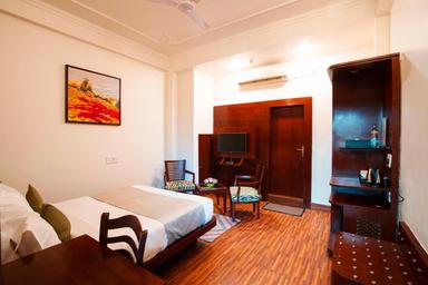 hotel room main image hotel room main image