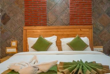 hotel room main image hotel room main image