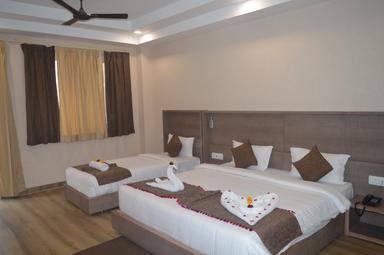 hotel room main image hotel room main image