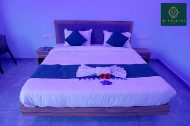 hotel room main image hotel room main image