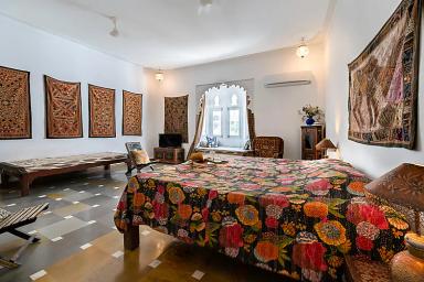 hotel room main image hotel room main image