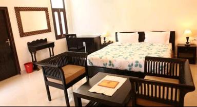 hotel room main image hotel room main image