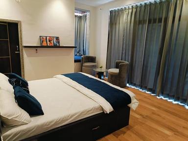 hotel room main image hotel room main image