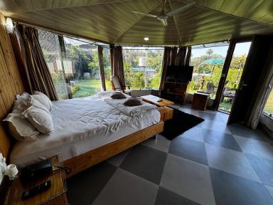 hotel room main image hotel room main image