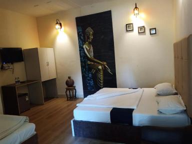 hotel room main image hotel room main image